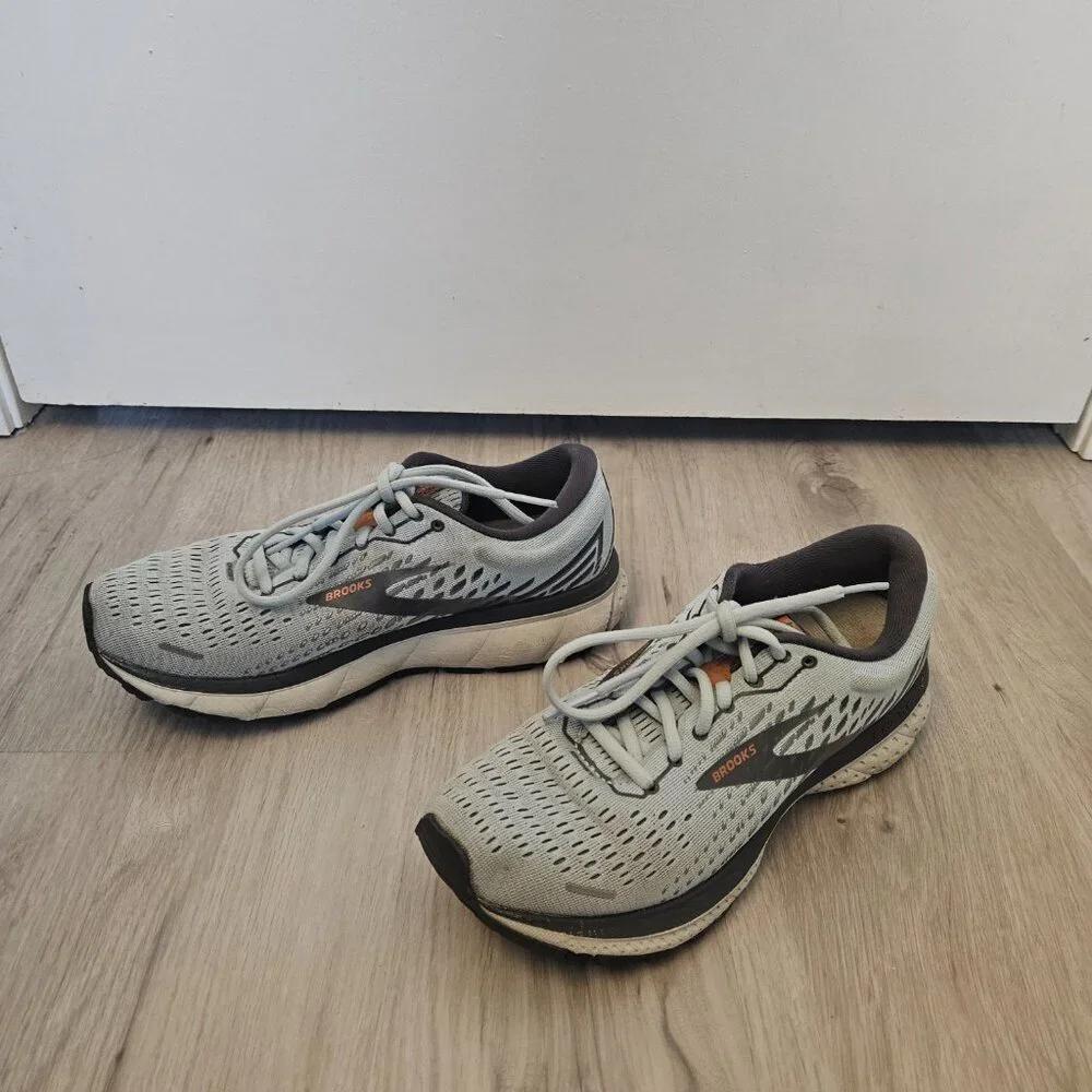 Women’s Brooks Ghost 13 Running 75.M Sneakers - Picture 4 of 9